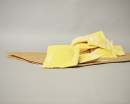 Ravioli ricotta e spinaci