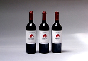 Elephas Rosso Bio