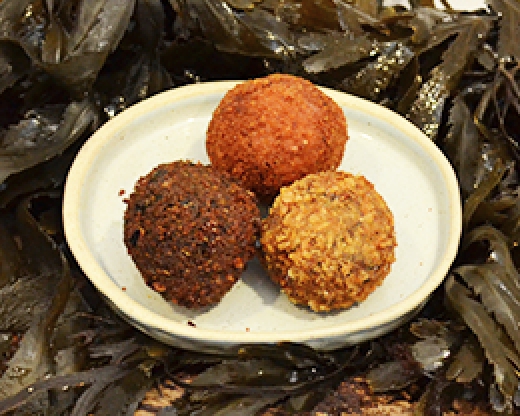 Arancino Nero di Seppia e Pecorino Cotto