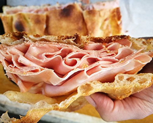 Pizza Bianca Farcita con Mortadella di Gabriele Bonci